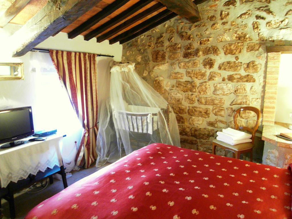 Guest House Il Borgo Di Sempronio Semproniano Phòng bức ảnh